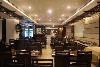 Tarawade Clarks Hotel Pune