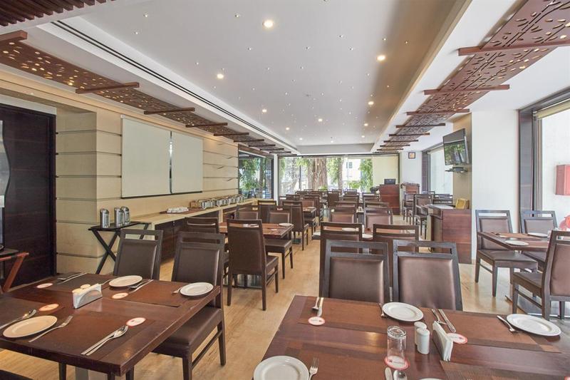 Tarawade Clarks Hotel Pune